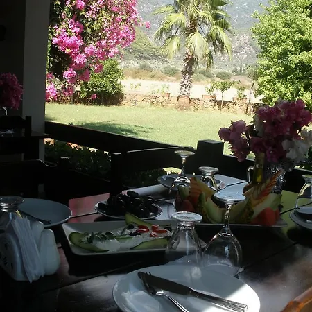 Alojamento de Acomodação e Pequeno-almoço Salkim 3*