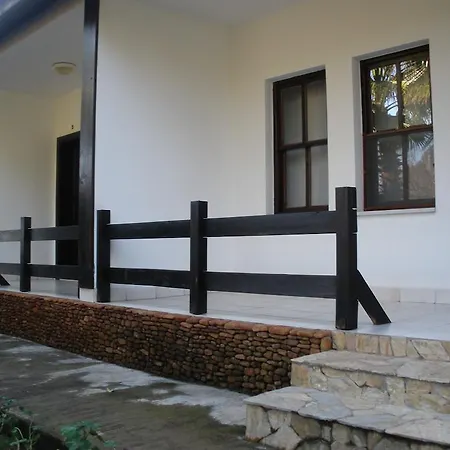 Bed & Breakfast Salkim 3*